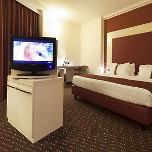 grand-hotel-mattei.emilia-romagnahotels.net/