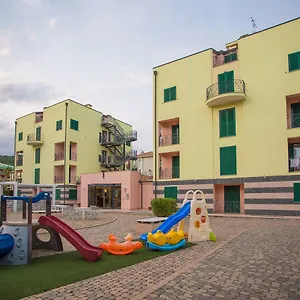 residence-le-saline.hotelitalianriviera.com/